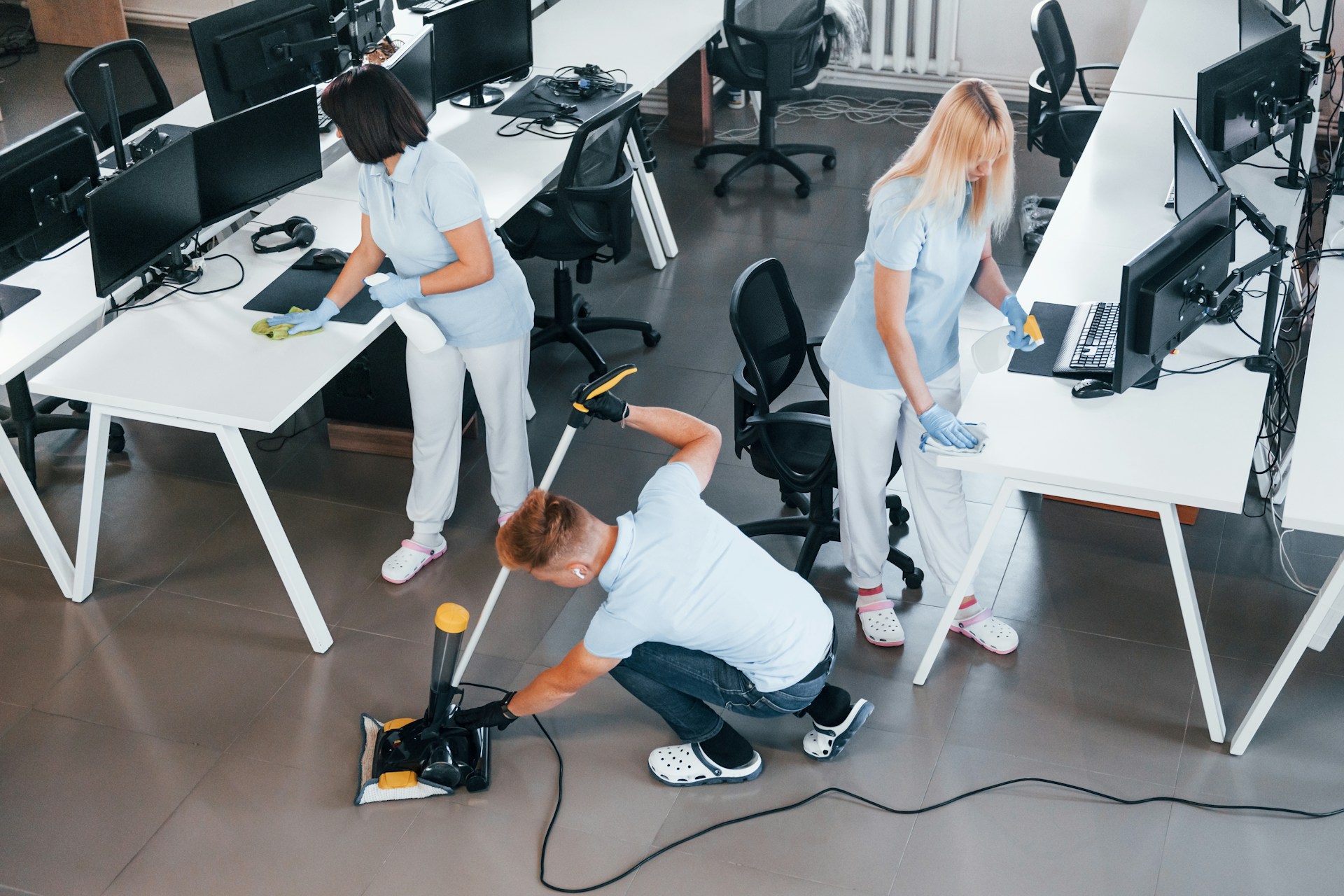 Tight Labor Markets and Commercial Cleaning Staffing Strategies